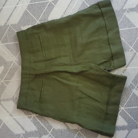 J. Crew Linen Bermuda Shorts - Picture 4 of 5